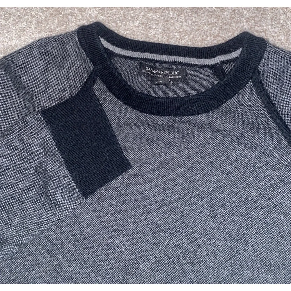 Banana Republic Cashmere/Pima Cotton‎ Crew-Neck Sweater Mens Medium Gray/Black